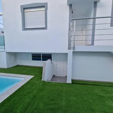 Violeta Villa